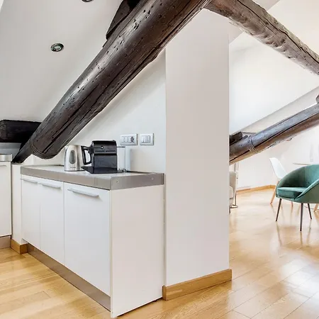 Easylife - - 9 P5 - Porta Romana Lägenhet *